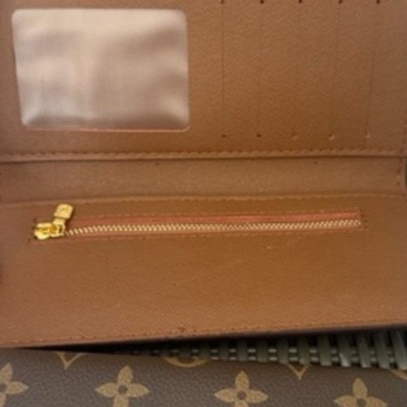 Monogram Wallet - Picture 4 of 8